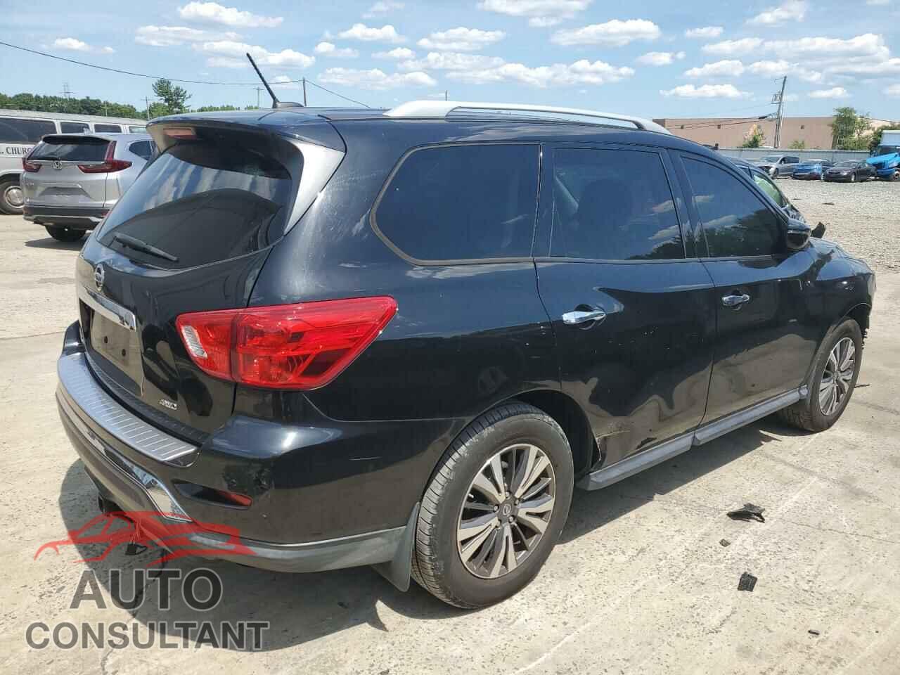 NISSAN PATHFINDER 2017 - 5N1DR2MM7HC679013