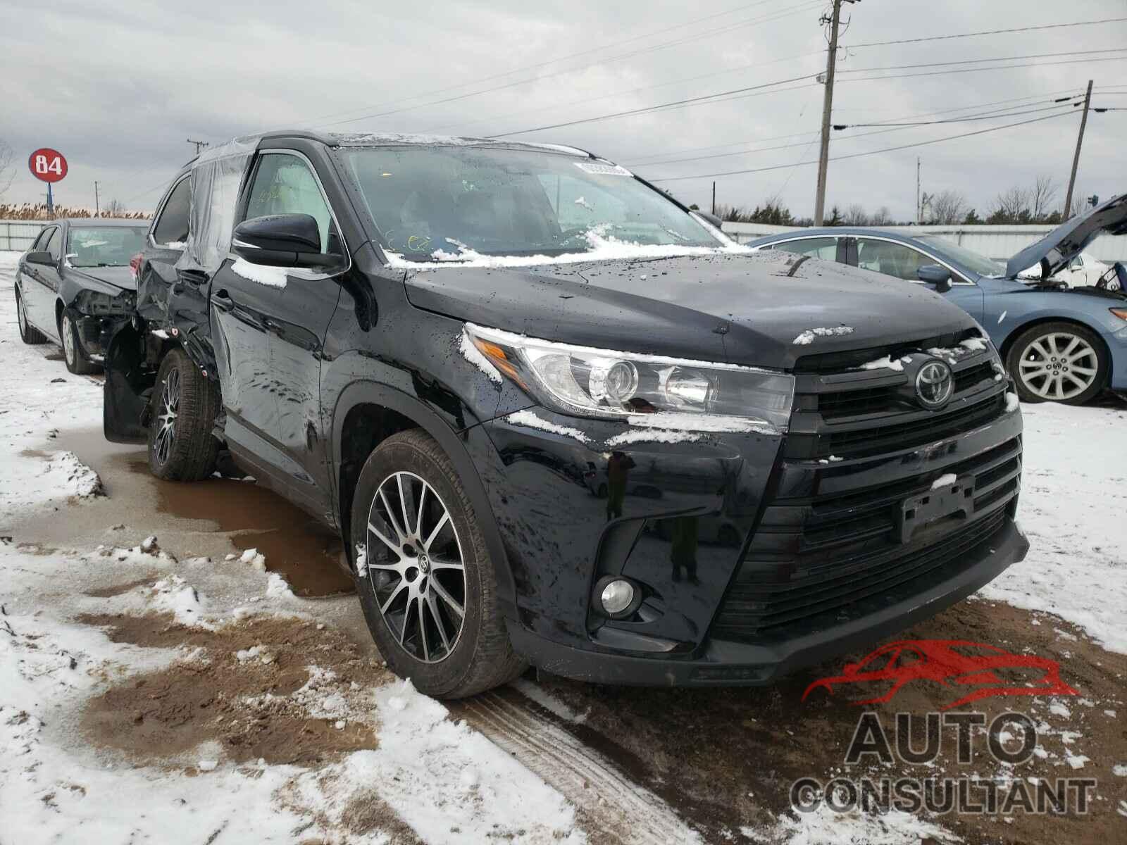 TOYOTA HIGHLANDER 2017 - 5TDJZRFH6HS484387