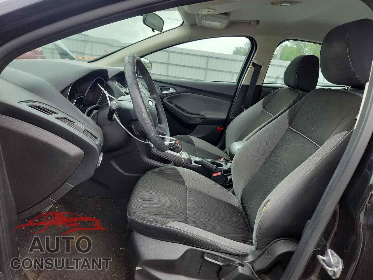 FORD FOCUS 2014 - 1FADP3F27EL366248