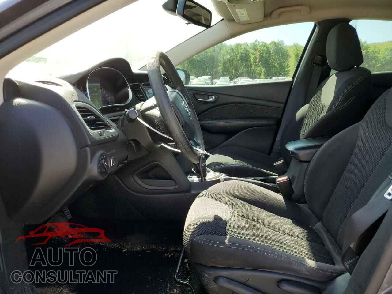 DODGE DART 2015 - 1C3CDFBB9FD128620