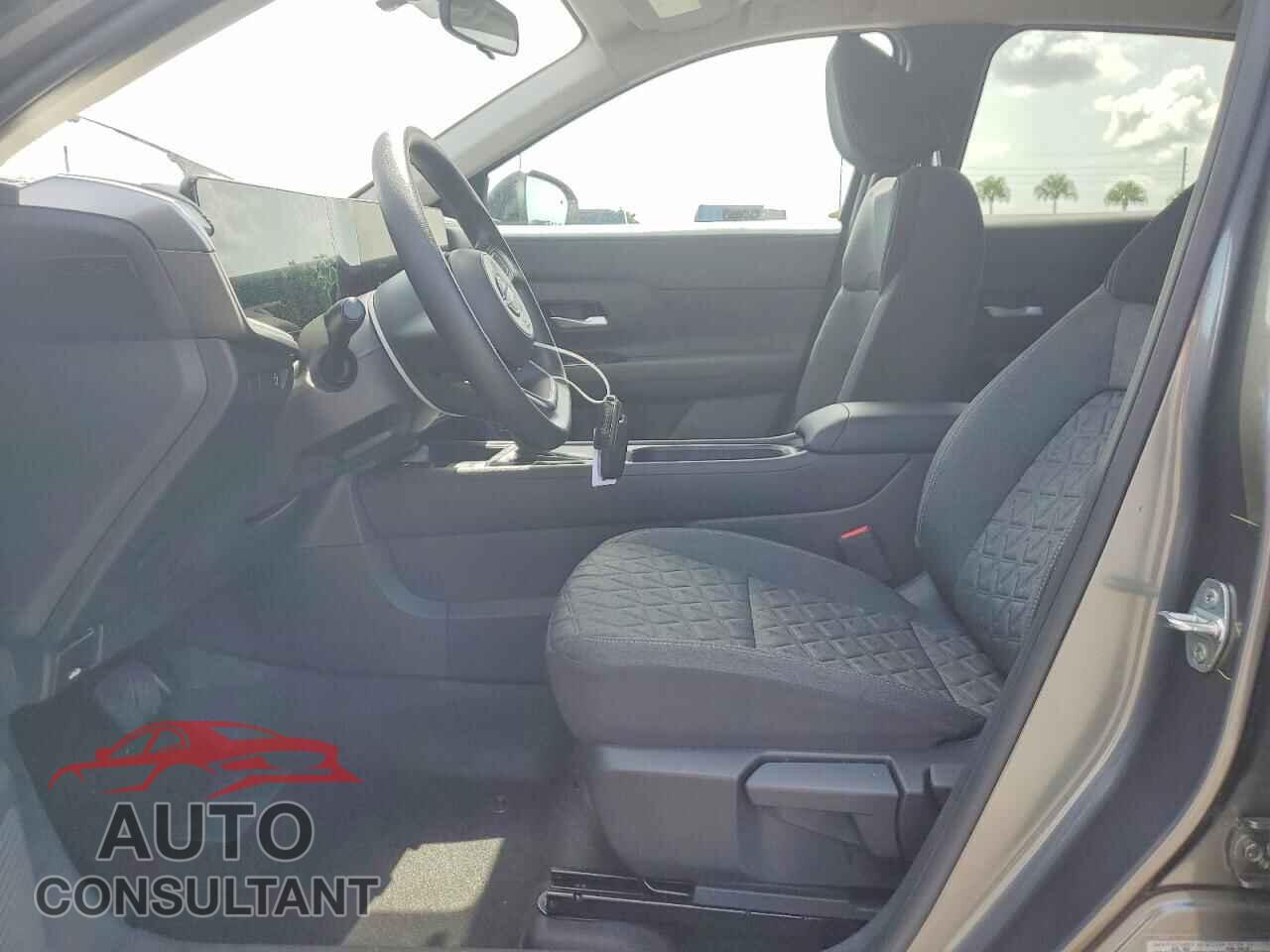 NISSAN KICKS 2025 - 3N8AP6CA4SL329625