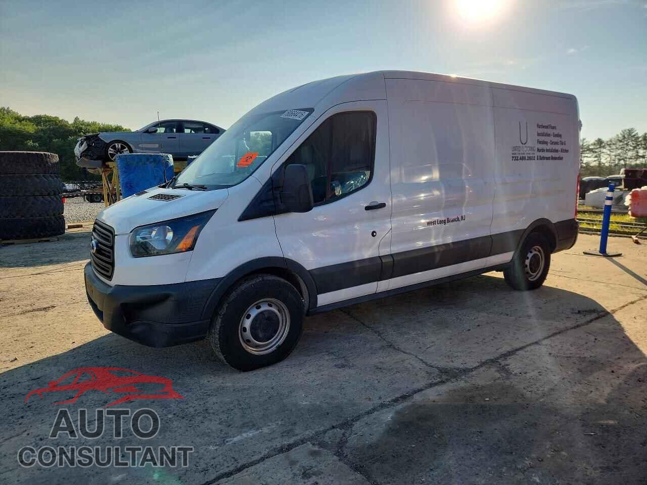 FORD TRANSIT 2018 - 1FTYR2CM6JKB27439