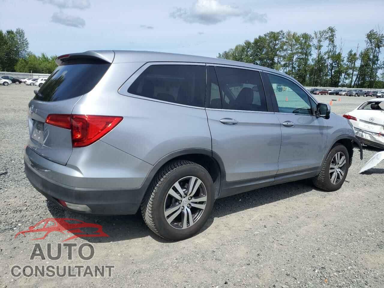 HONDA PILOT 2017 - 5FNYF5H54HB018996