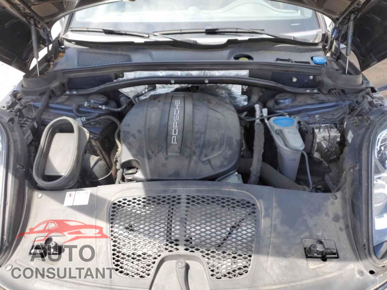 PORSCHE MACAN 2018 - WP1AA2A54JLB01712