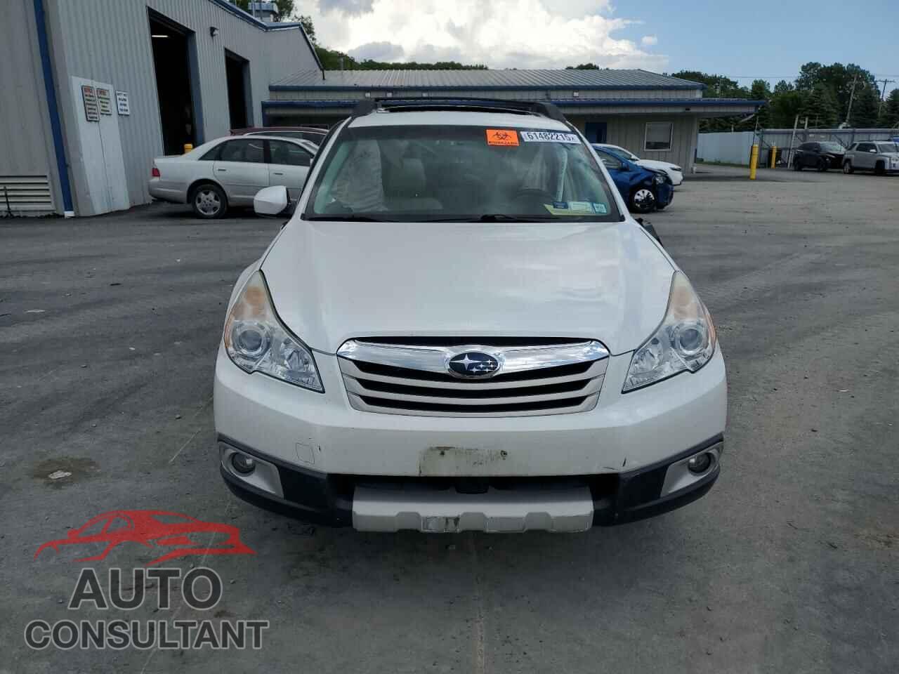 SUBARU OUTBACK 2012 - 4S4BRBKC3C3217591