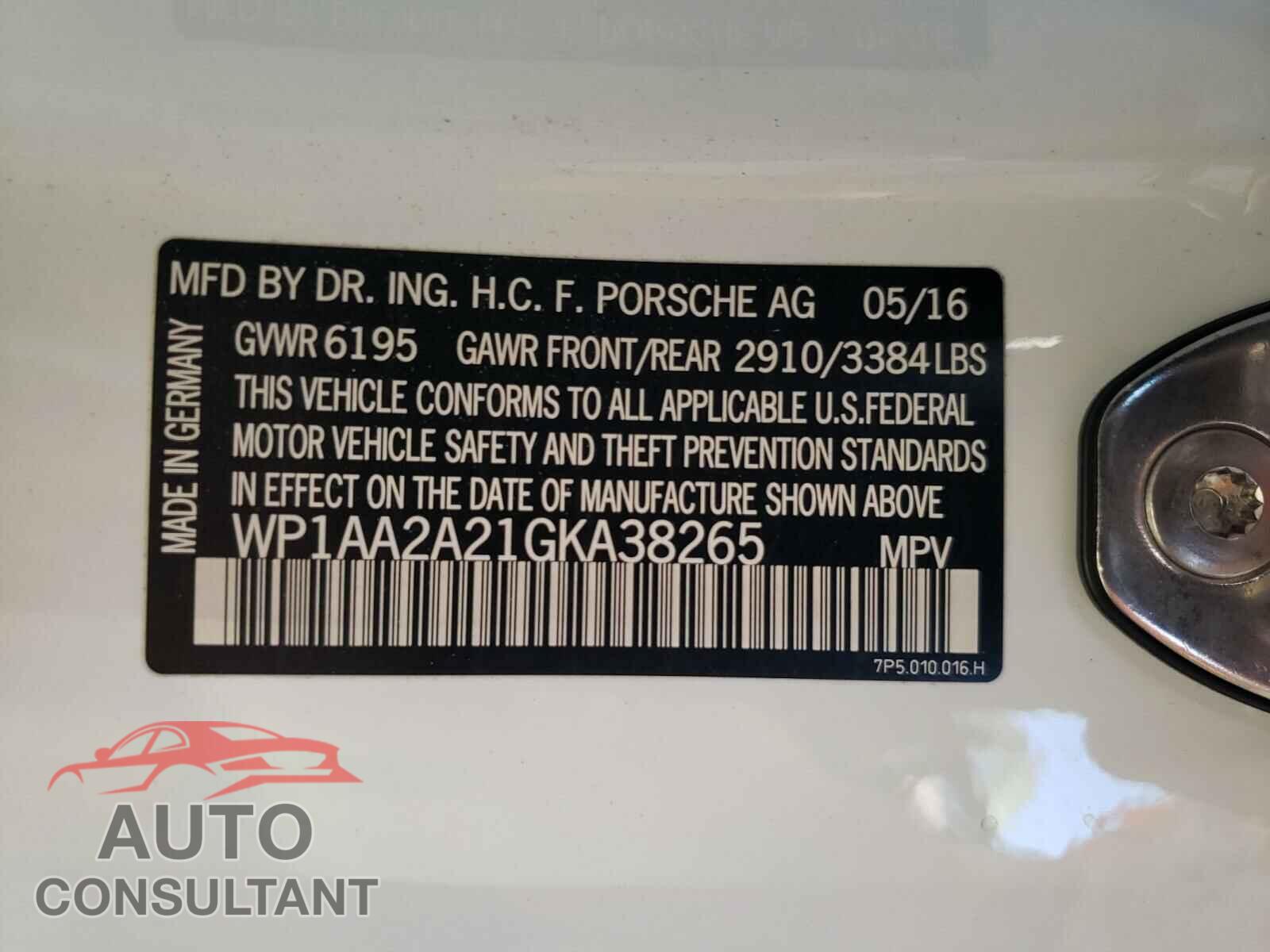 PORSCHE CAYENNE 2016 - WP1AA2A21GKA38265