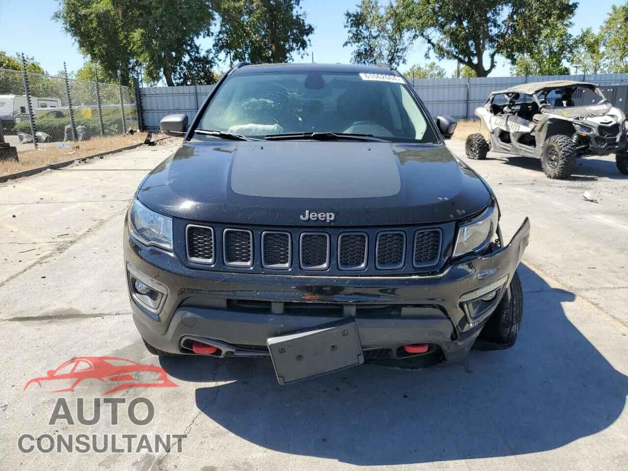 JEEP COMPASS 2020 - 3C4NJDDB2LT143951
