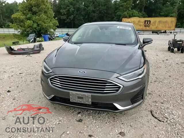 FORD FUSION 2019 - 3FA6P0CD5KR111978