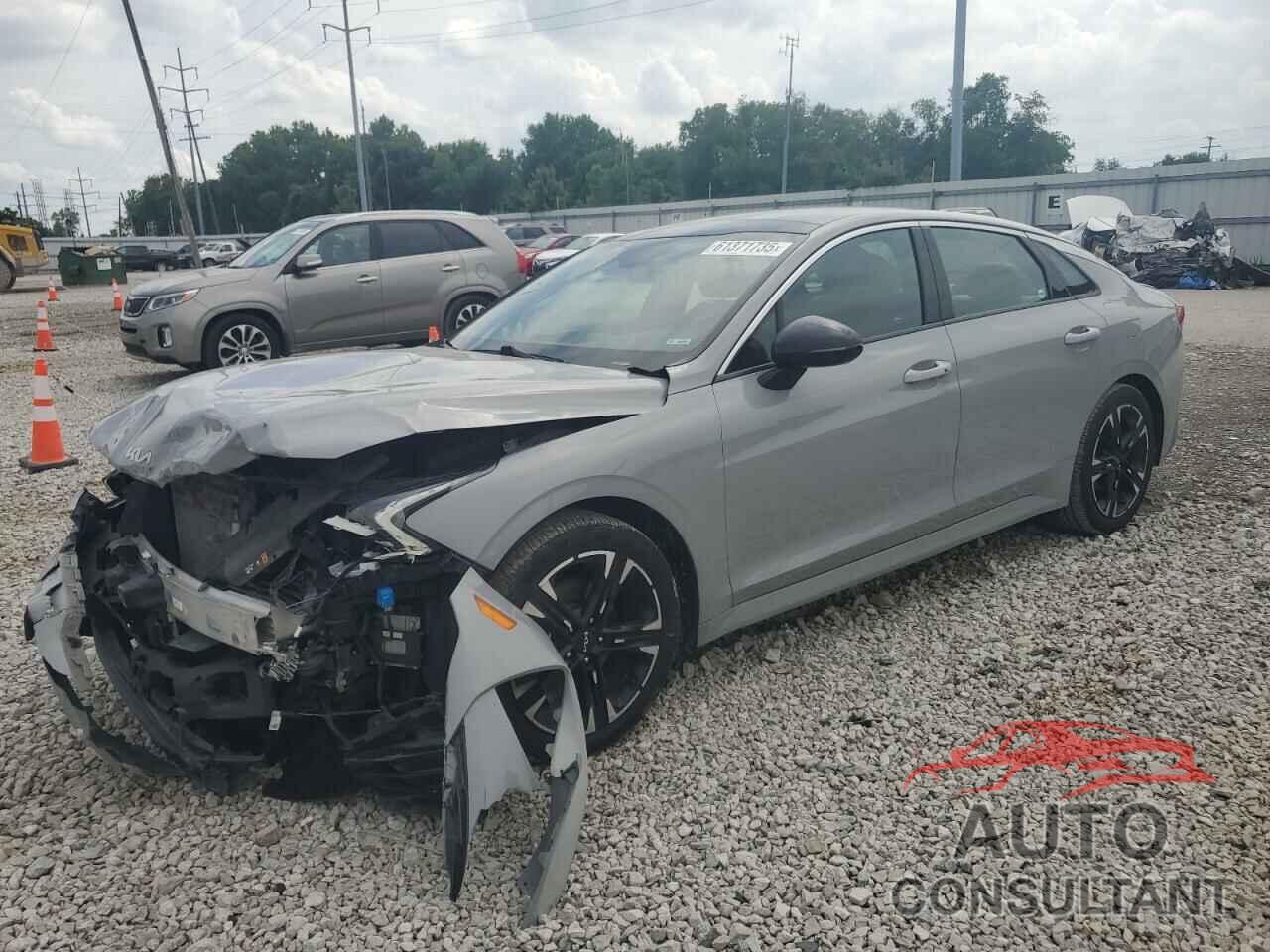 KIA K5 2022 - 5XXG64J27NG149290
