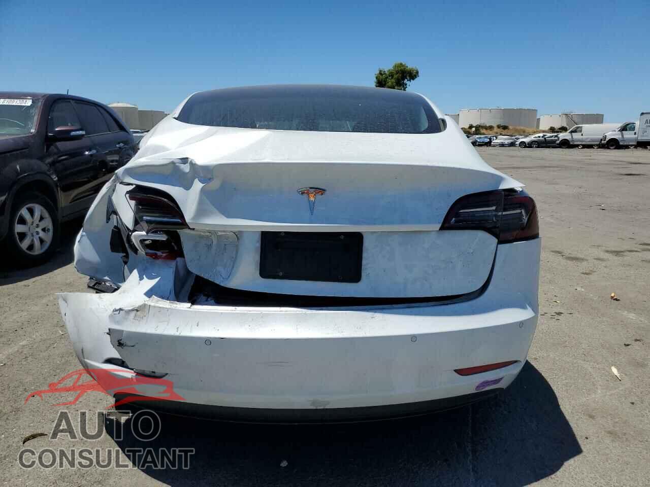 TESLA MODEL 3 2019 - 5YJ3E1EA1KF401535