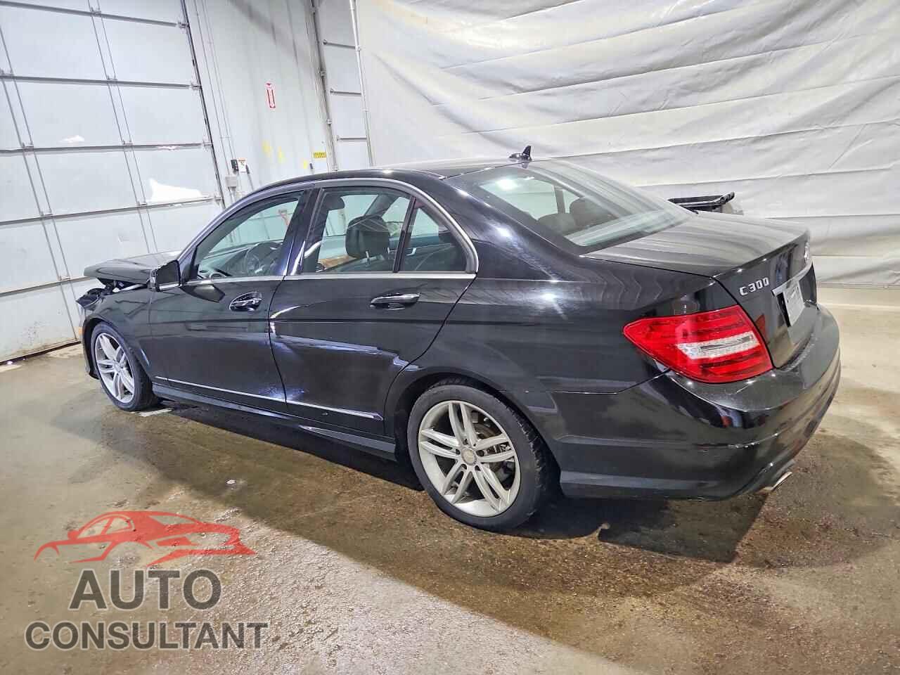 MERCEDES-BENZ C-CLASS 2012 - WDDGF8BB2CR198077