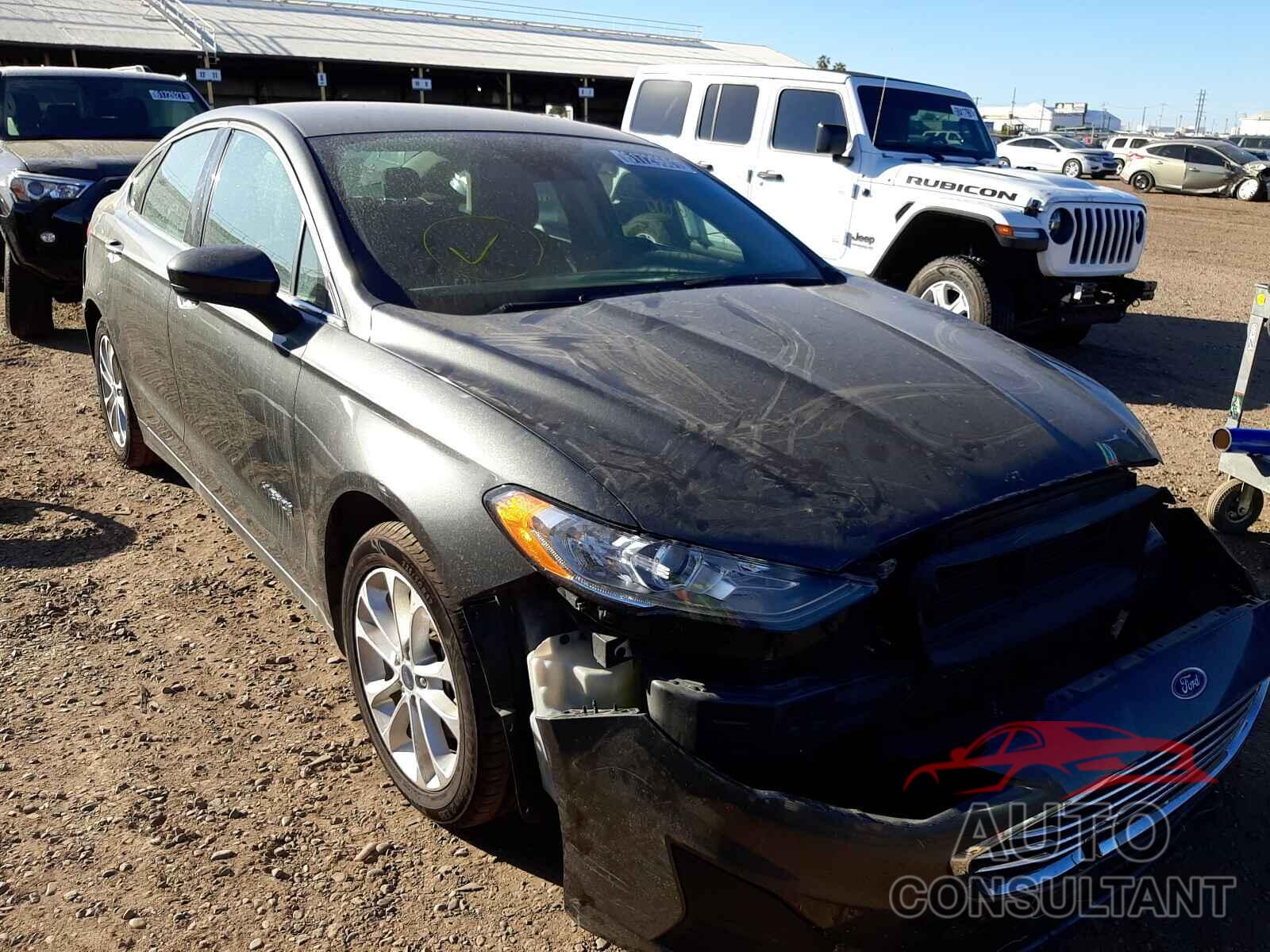 FORD FUSION 2019 - 3FA6P0LU9KR261592