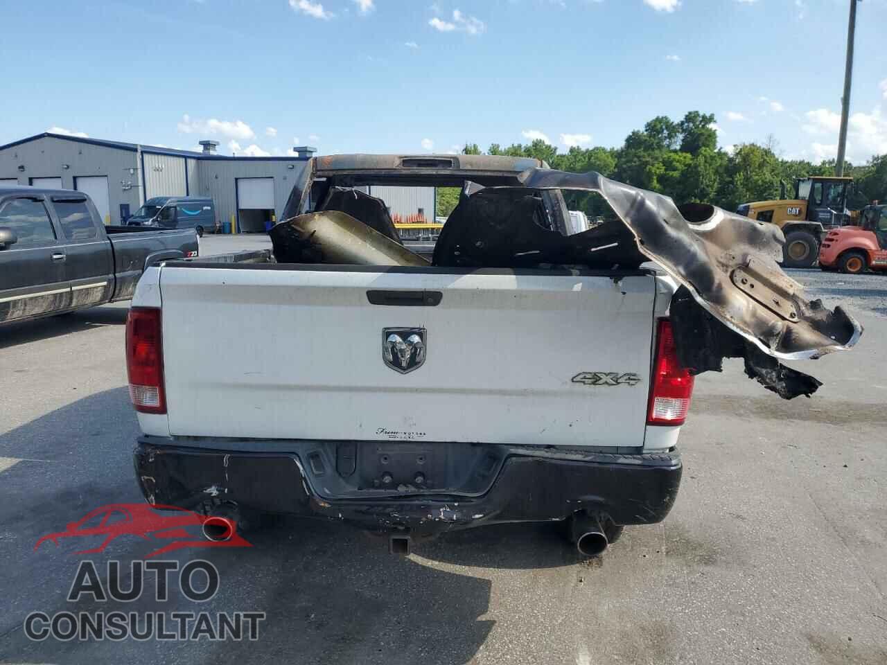 DODGE RAM 1500 2012 - 1C6RD7KT4CS196472