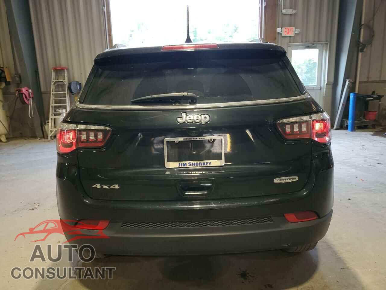 JEEP COMPASS 2019 - 3C4NJDBB7KT755290