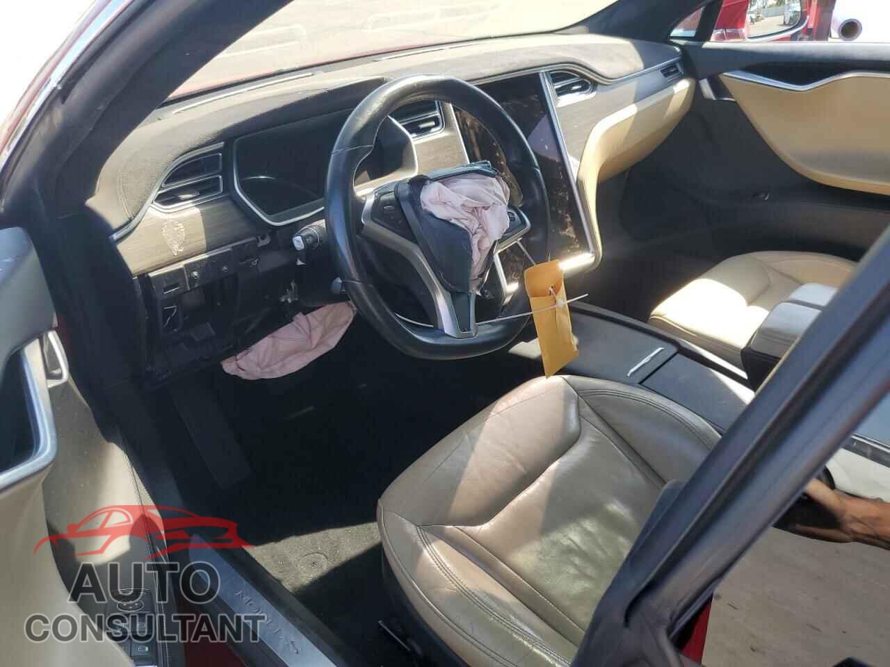 TESLA MODEL S 2015 - 5YJSA1E18FF120152