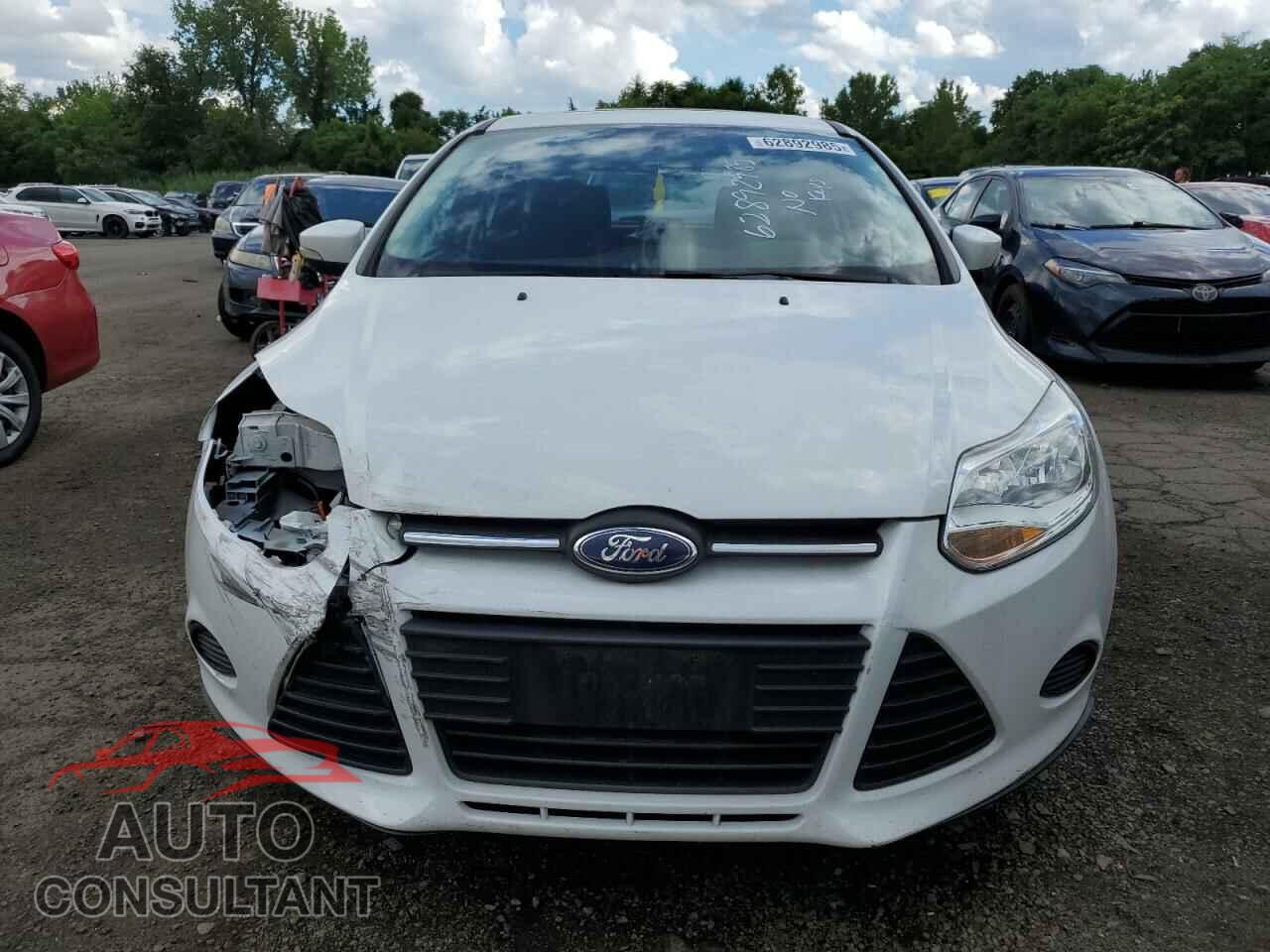 FORD FOCUS 2013 - 1FADP3K23DL239856