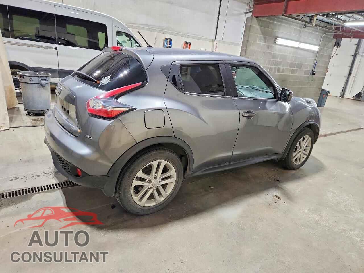 NISSAN JUKE 2017 - JN8AF5MV5HT753530