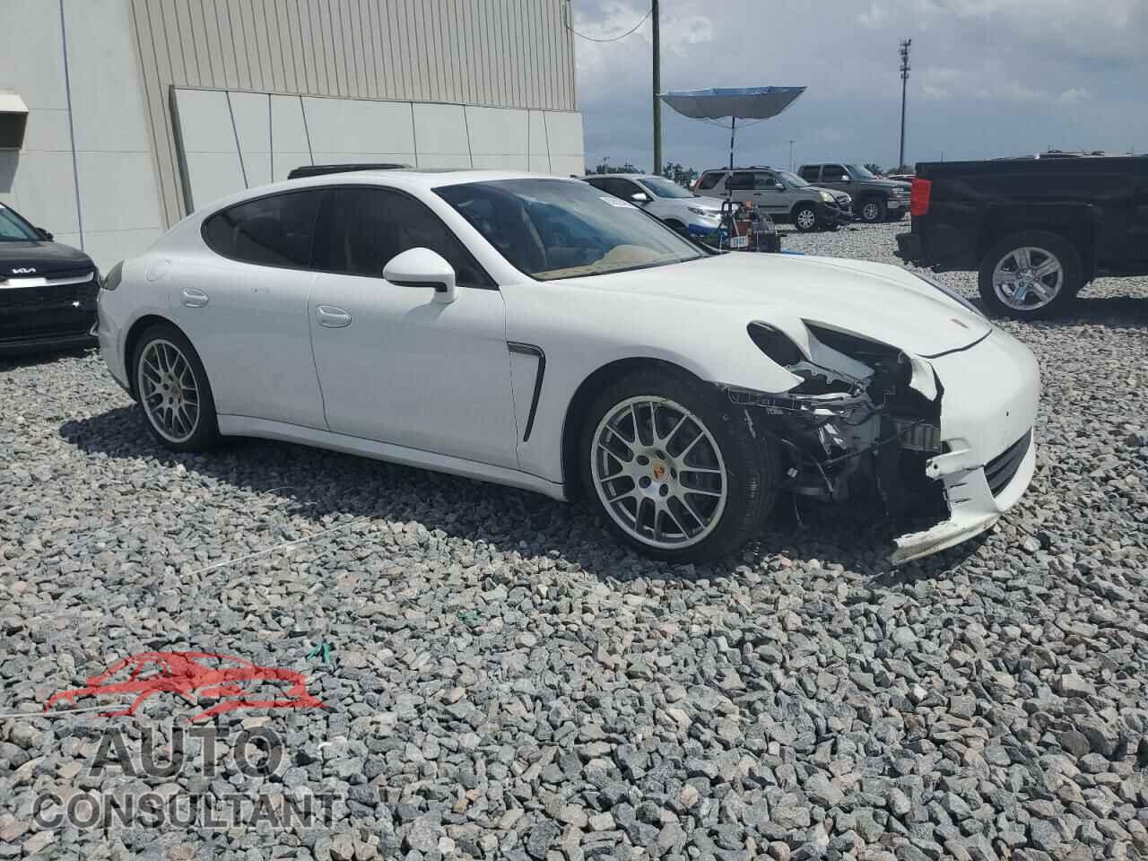 PORSCHE PANAMERA 2015 - WP0AA2A72FL007340