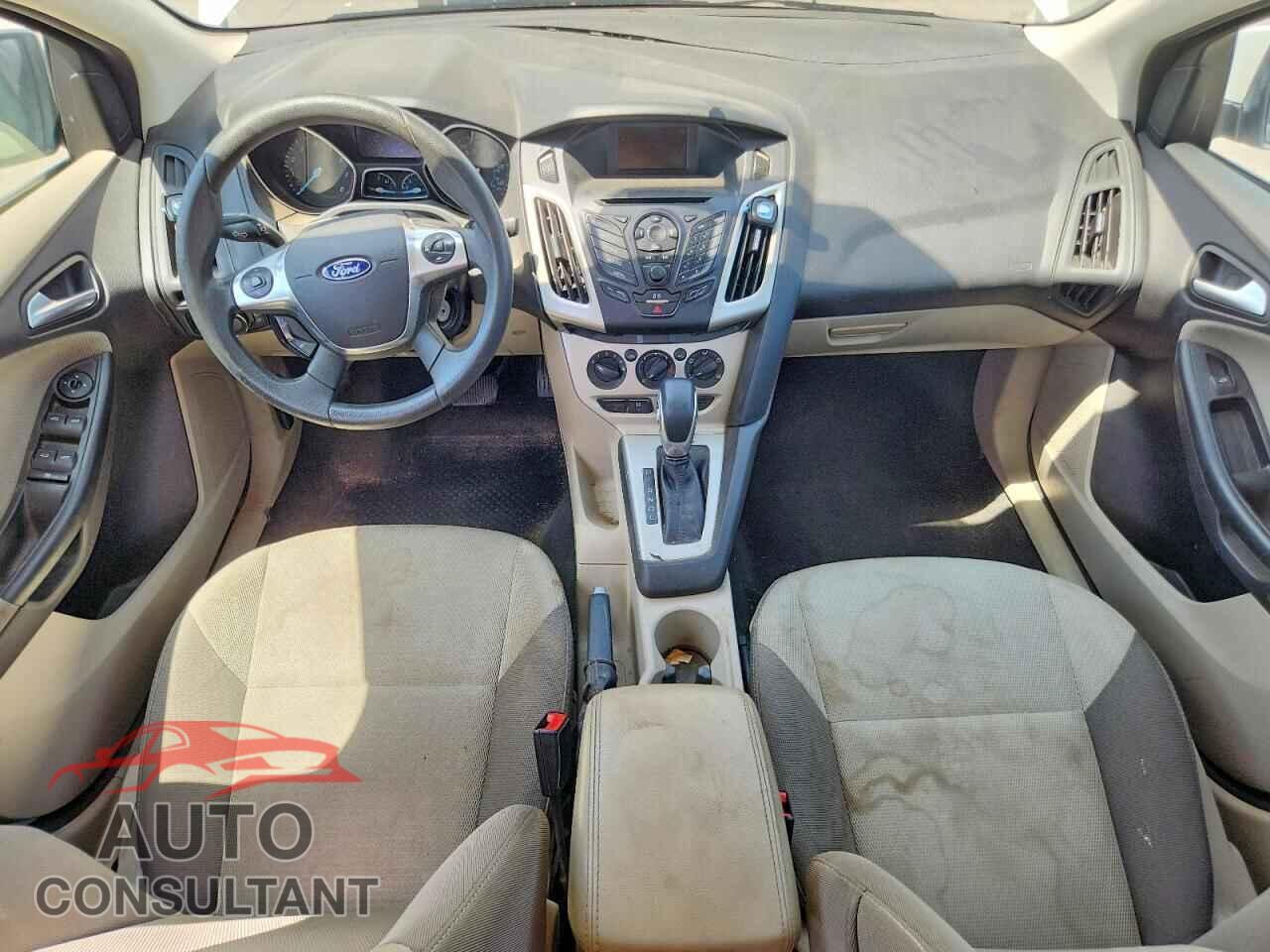 FORD FOCUS 2014 - 1FADP3F20EL430727