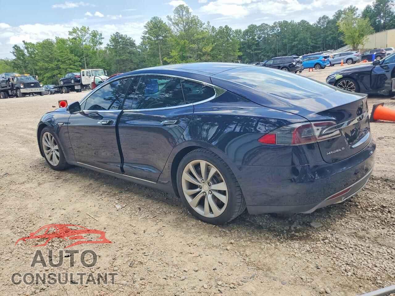 TESLA MODEL S 2013 - 5YJSA1DP2DFP24802