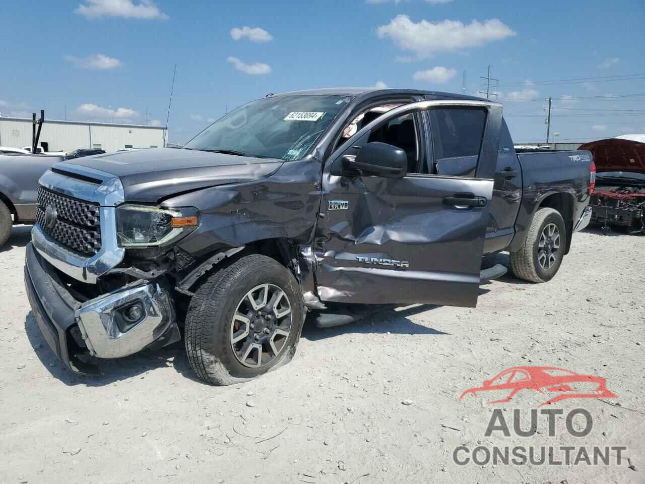 TOYOTA TUNDRA 2019 - 5TFDY5F1XKX798816