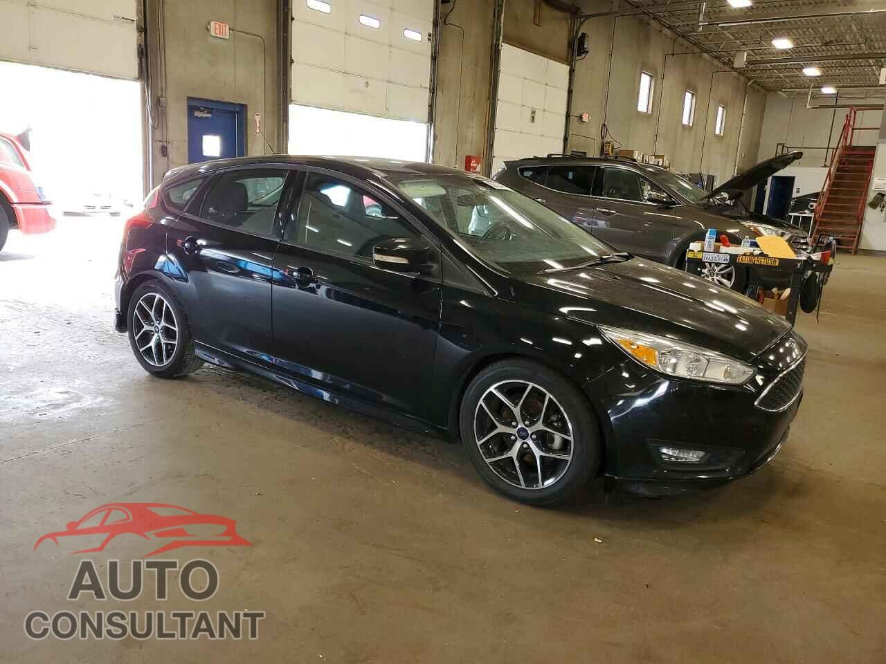 FORD FOCUS 2016 - 1FADP3K21GL294004