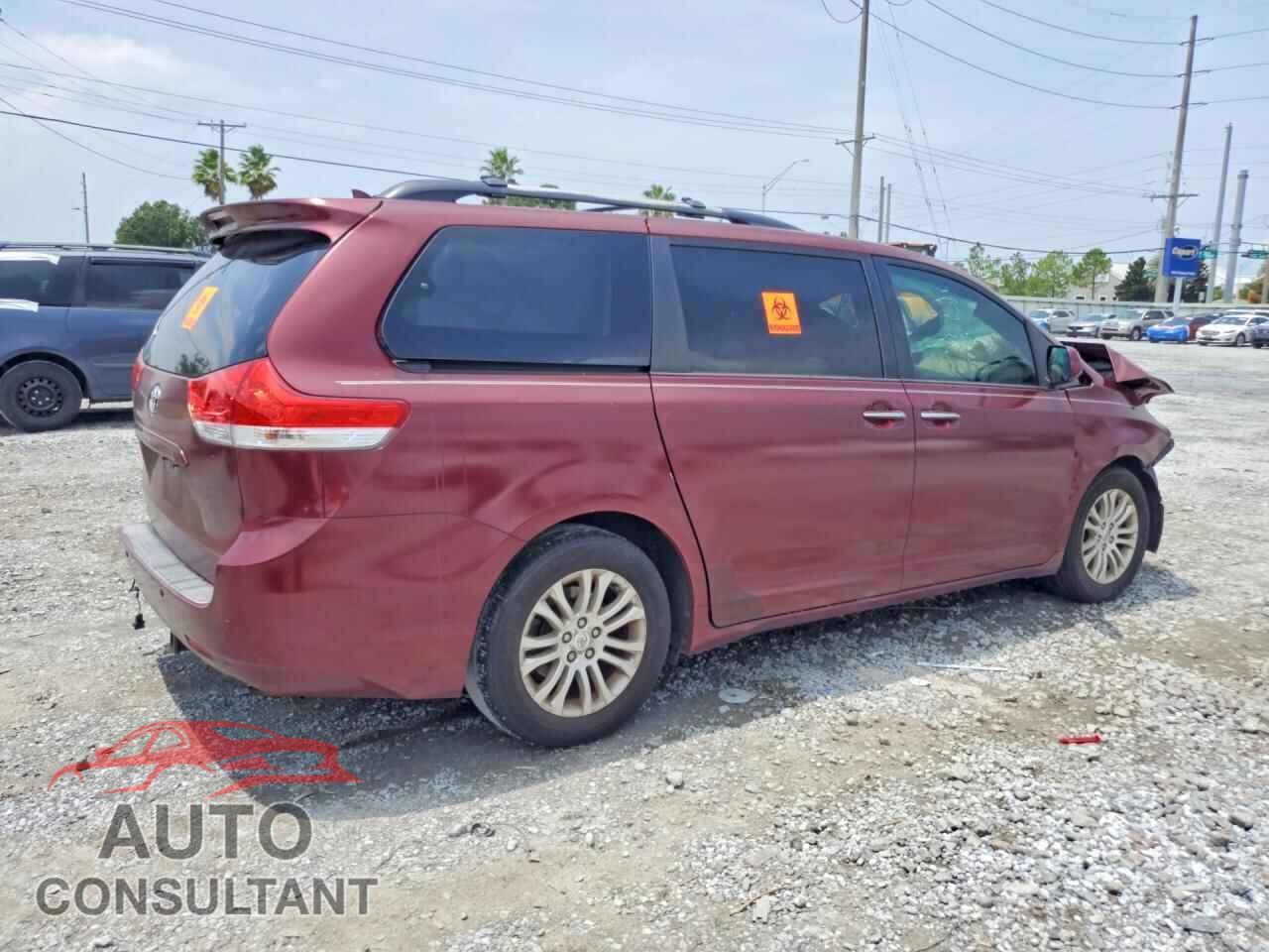 TOYOTA SIENNA 2011 - 5TDYK3DC2BS068321
