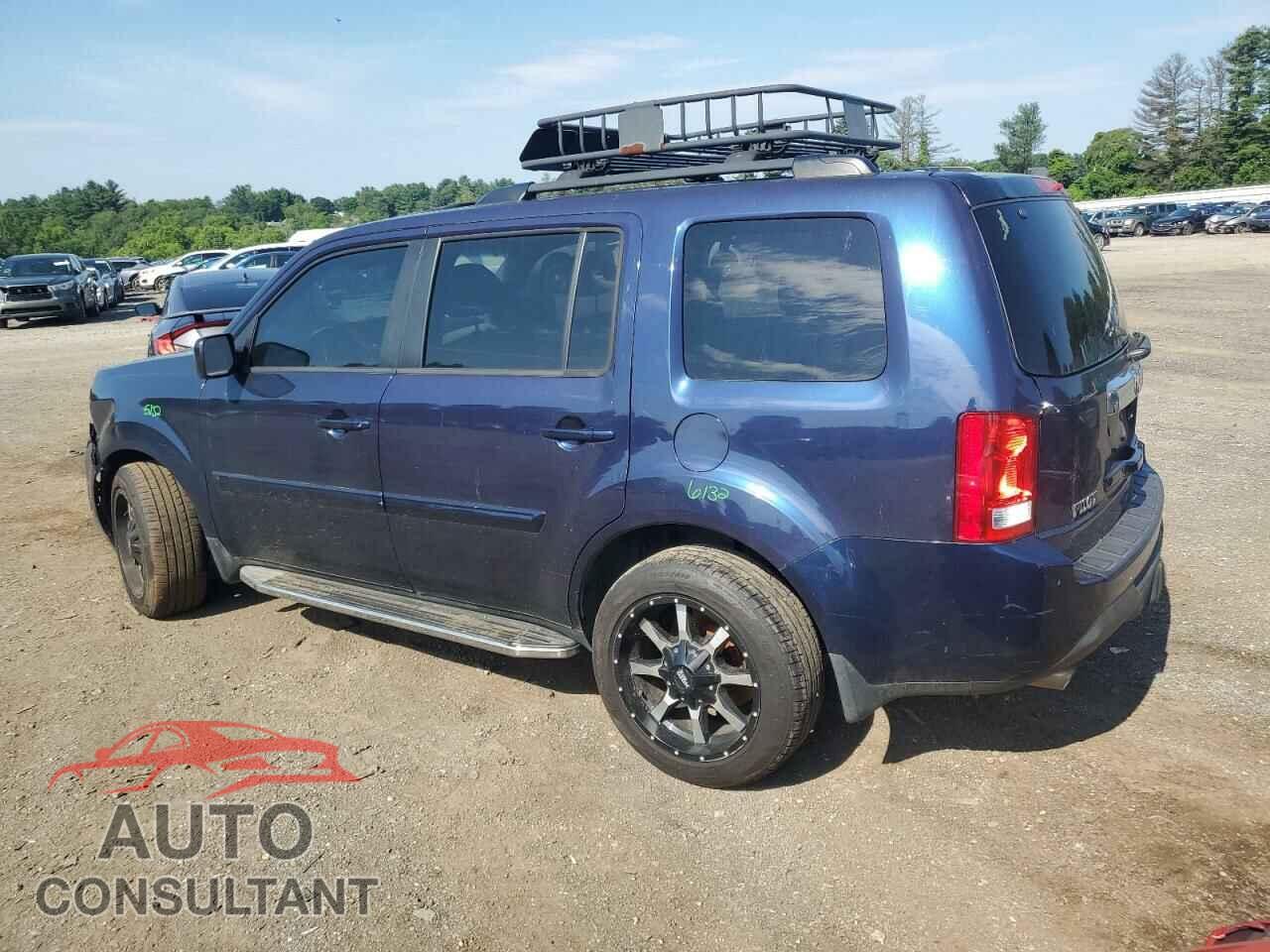 HONDA PILOT 2013 - 5FNYF4H5XDB009403