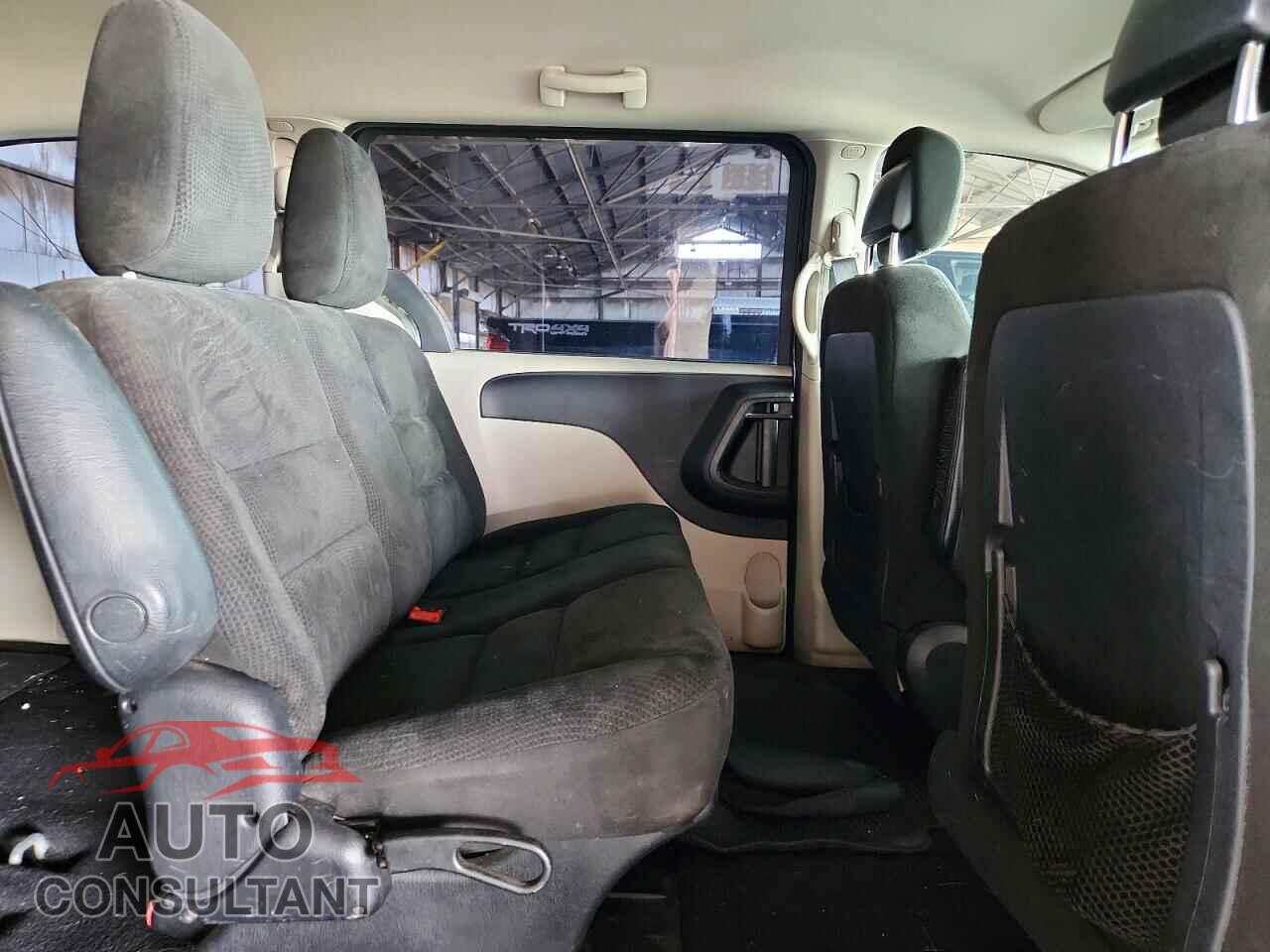 DODGE CARAVAN 2015 - 2C4RDGBG3FR576811