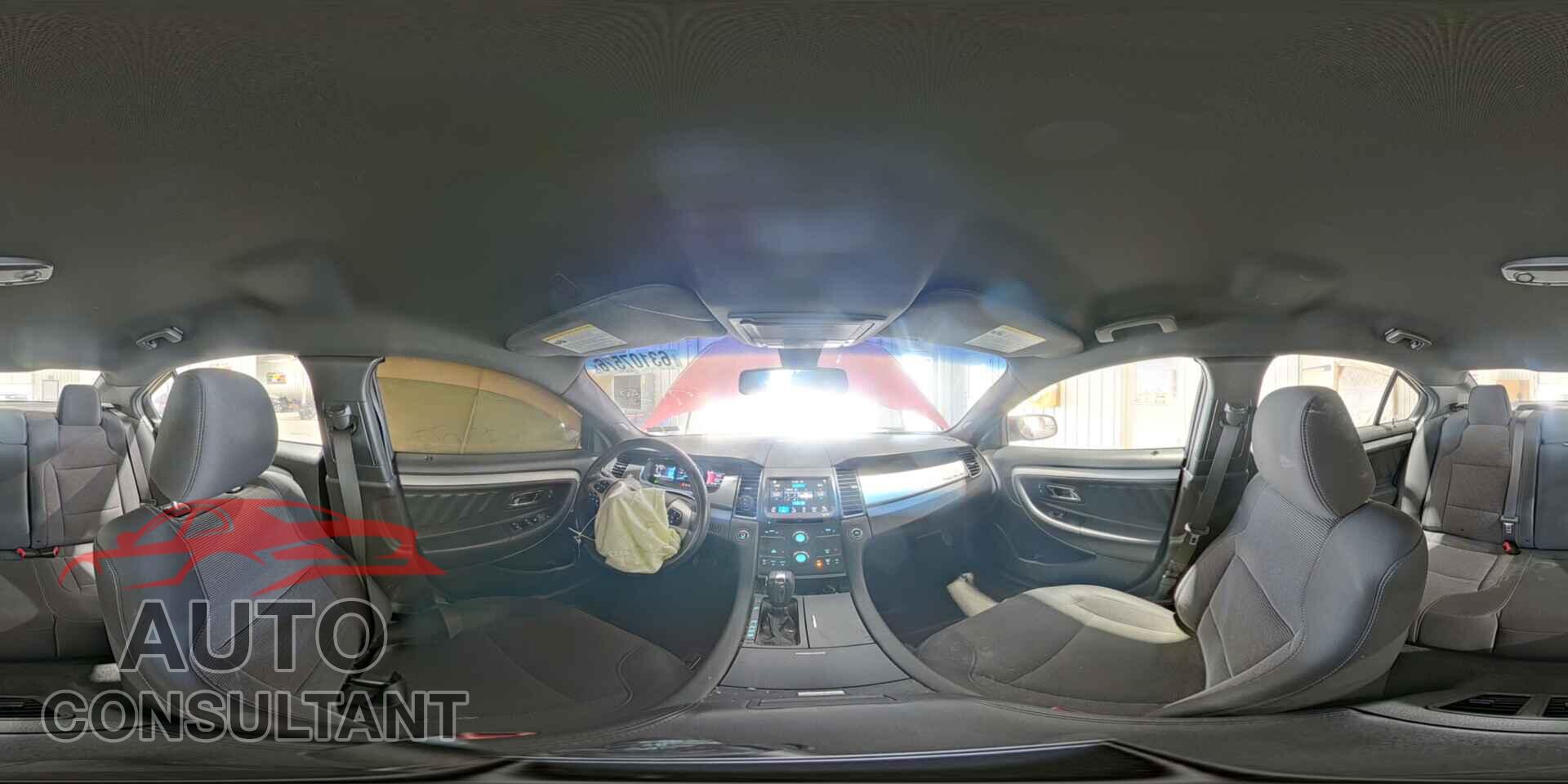 FORD TAURUS 2017 - 1FAHP2E83HG146460
