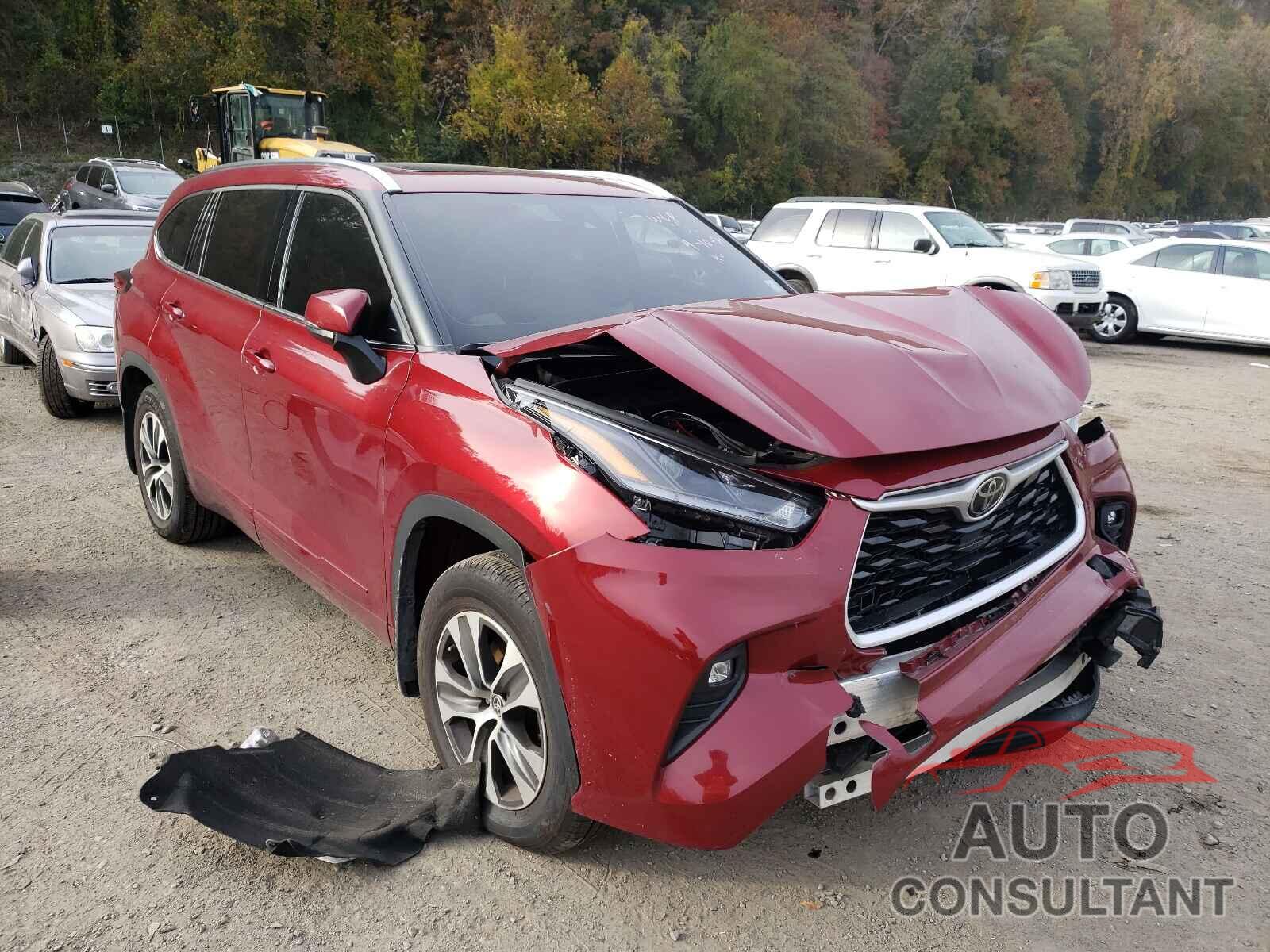 TOYOTA HIGHLANDER 2021 - 5TDGZRBH8MS098404