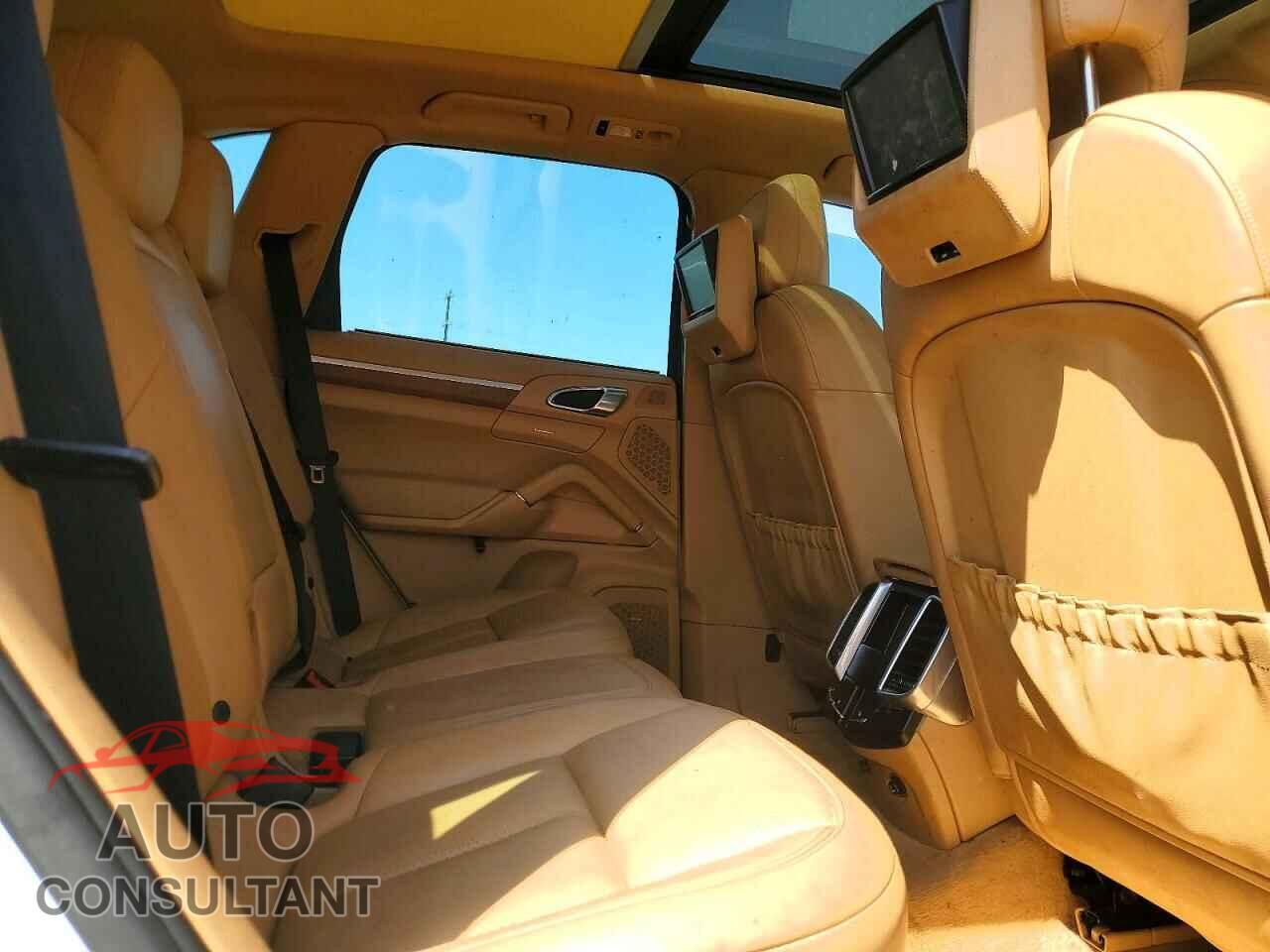 PORSCHE CAYENNE 4D 2011 - WP1AA2A26BLA09718