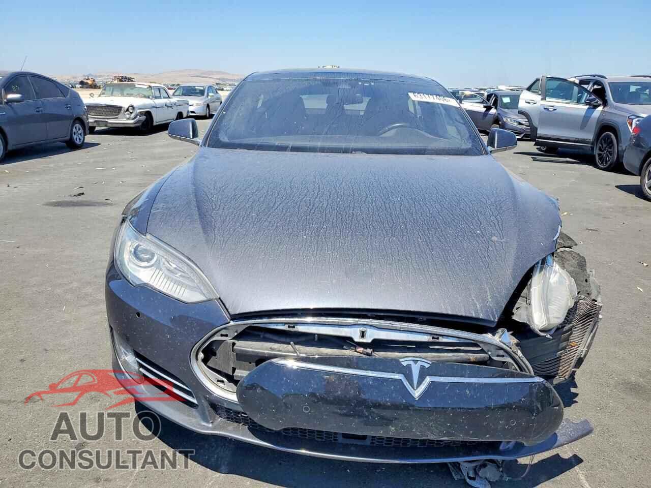 TESLA MODEL S 2016 - 5YJSA1E29GF132479