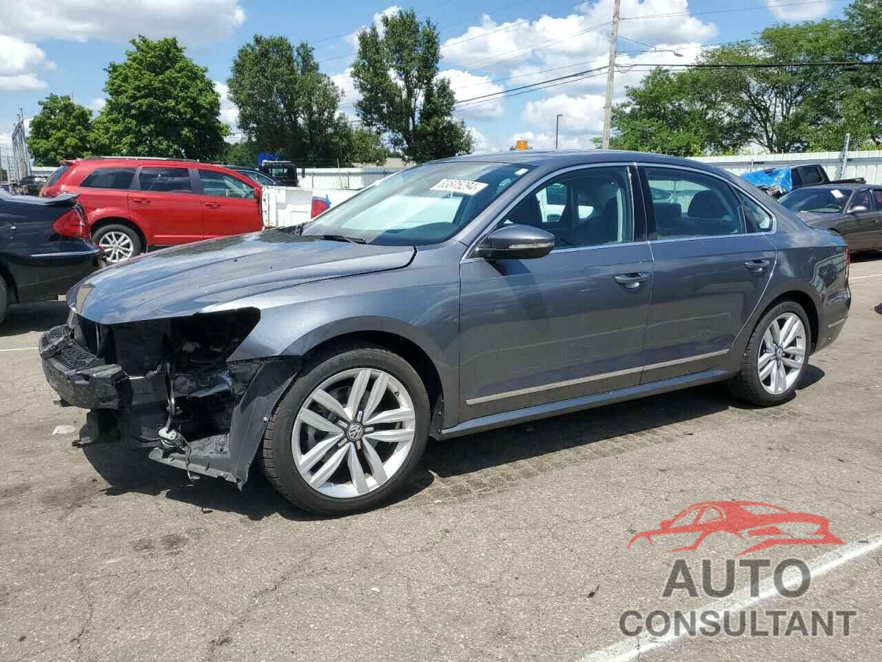 VOLKSWAGEN PASSAT 2017 - 1VWCT7A32HC080270