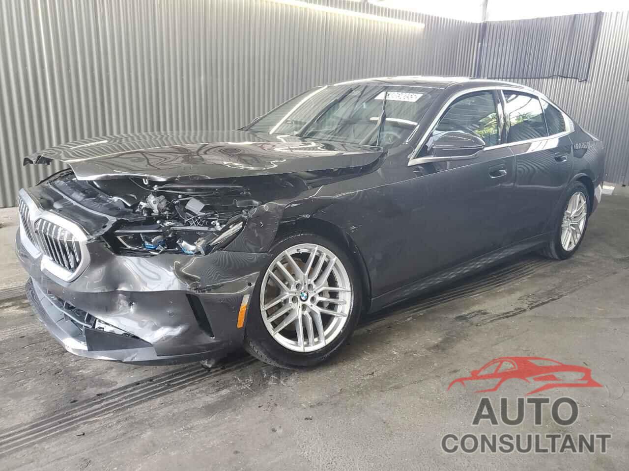 BMW 5 SERIES 2025 - WBA43FJ06SCT33621