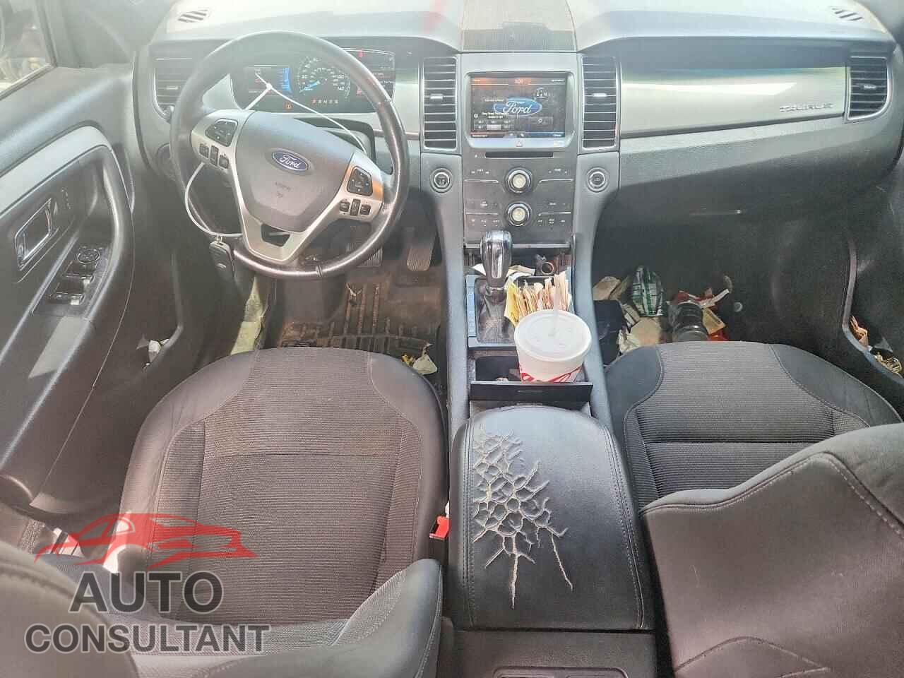 FORD TAURUS 2015 - 1FAHP2E87FG202073