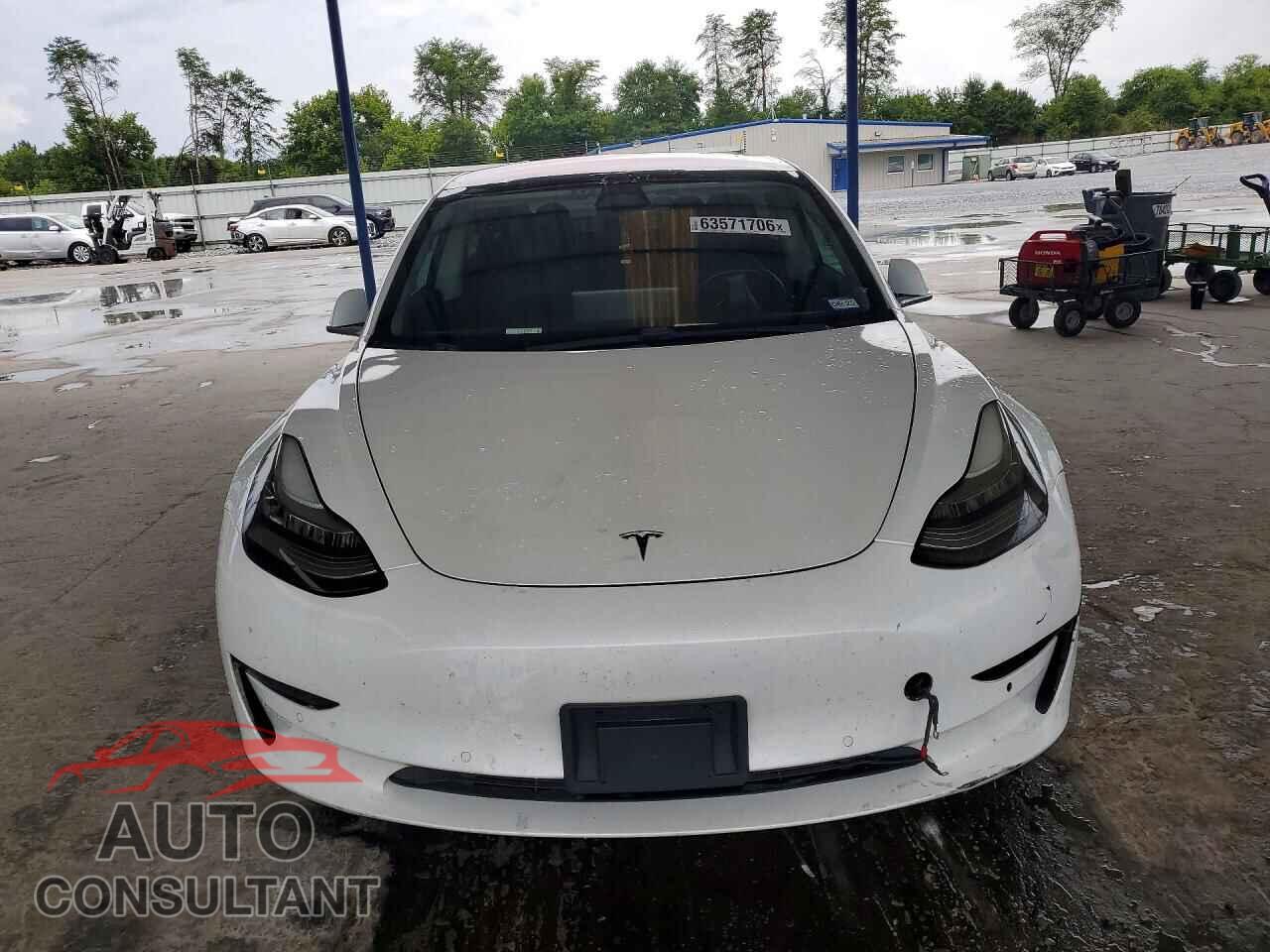TESLA MODEL 3 2018 - 5YJ3E1EA5JF025145