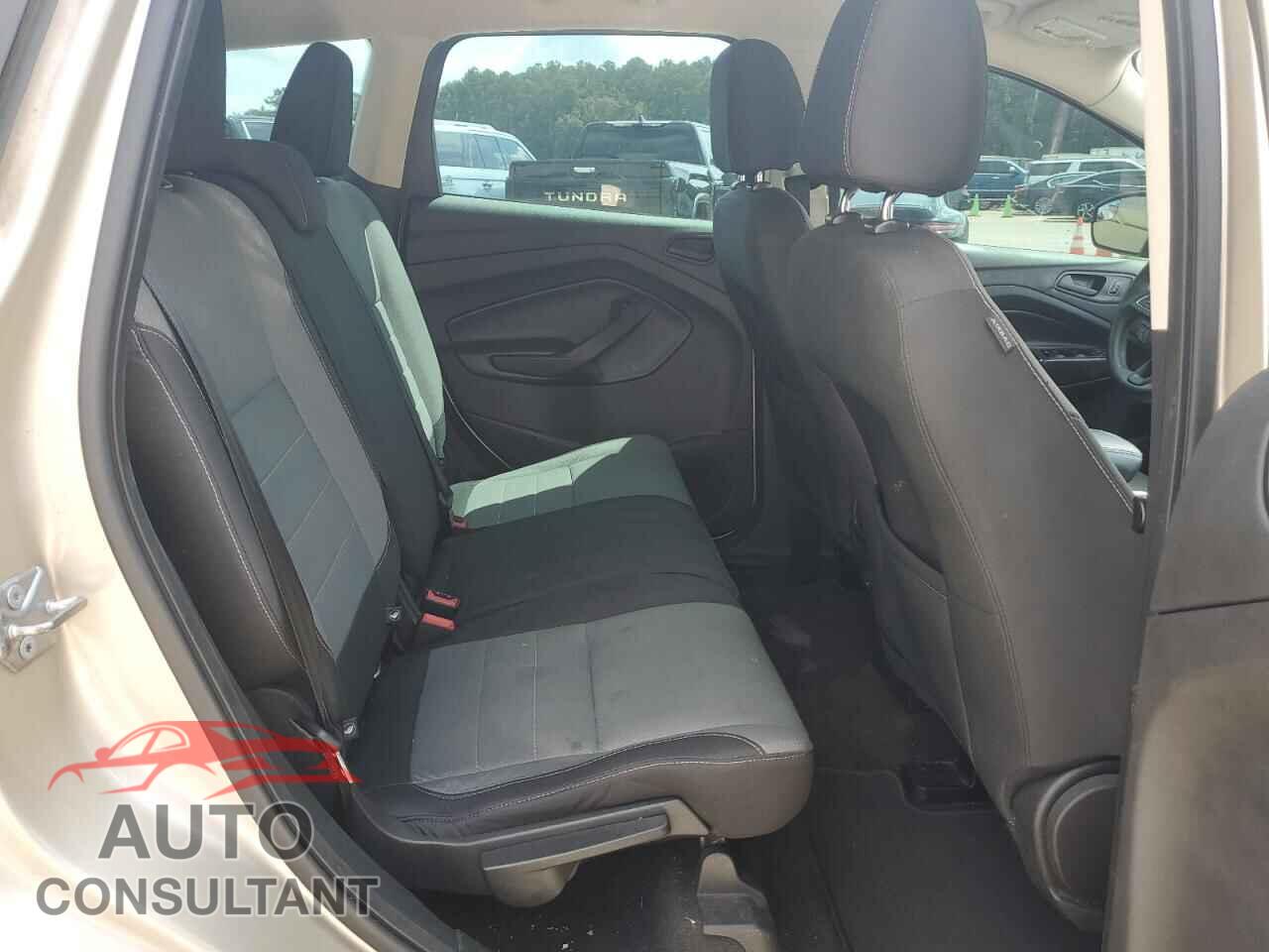 FORD ESCAPE 2017 - 1FMCU0F72HUB96030