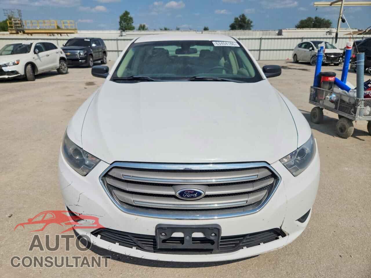 FORD TAURUS 2013 - 1FAHP2D86DG221129