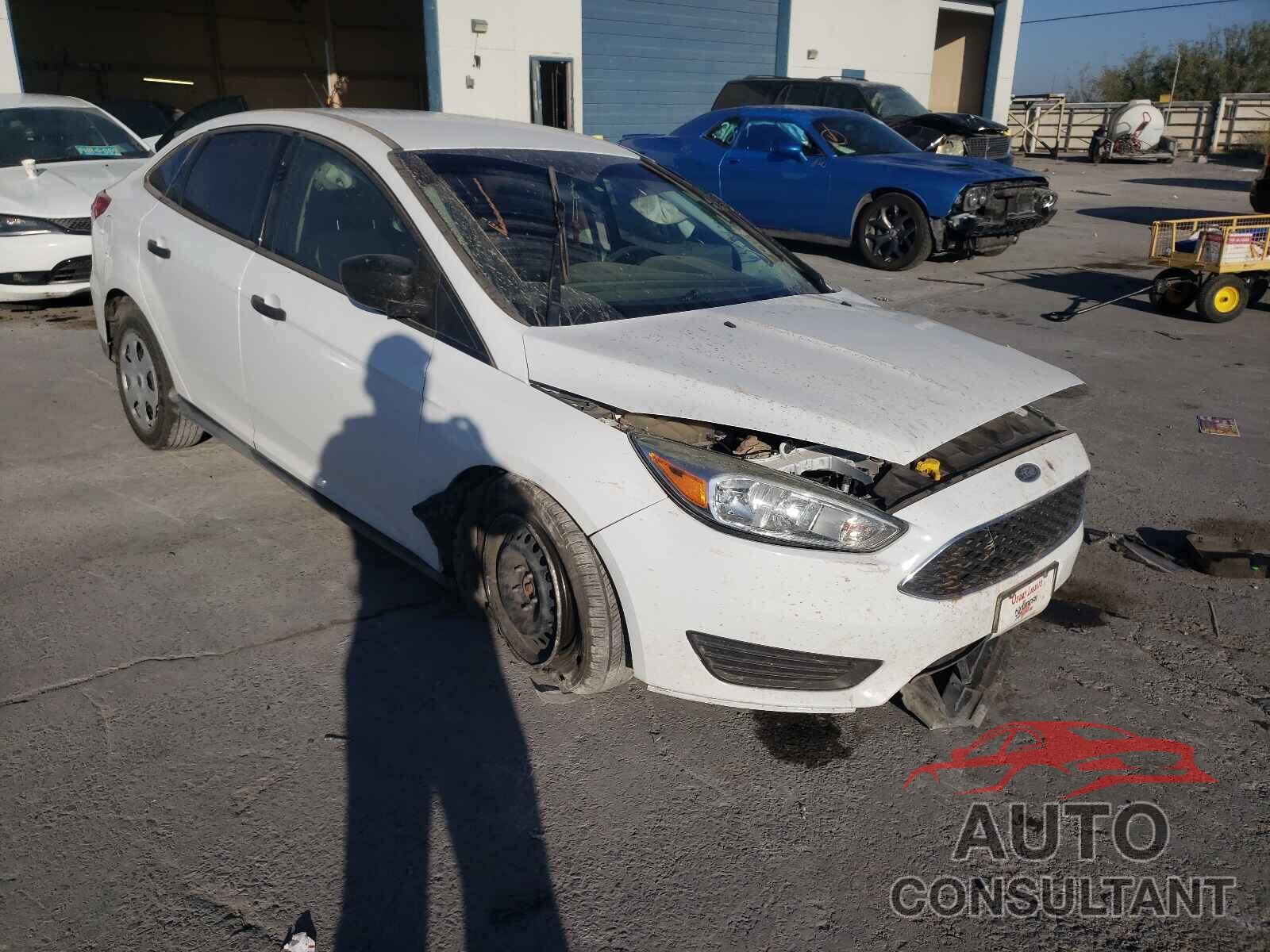 FORD FOCUS 2017 - 1FADP3E2XHL266778