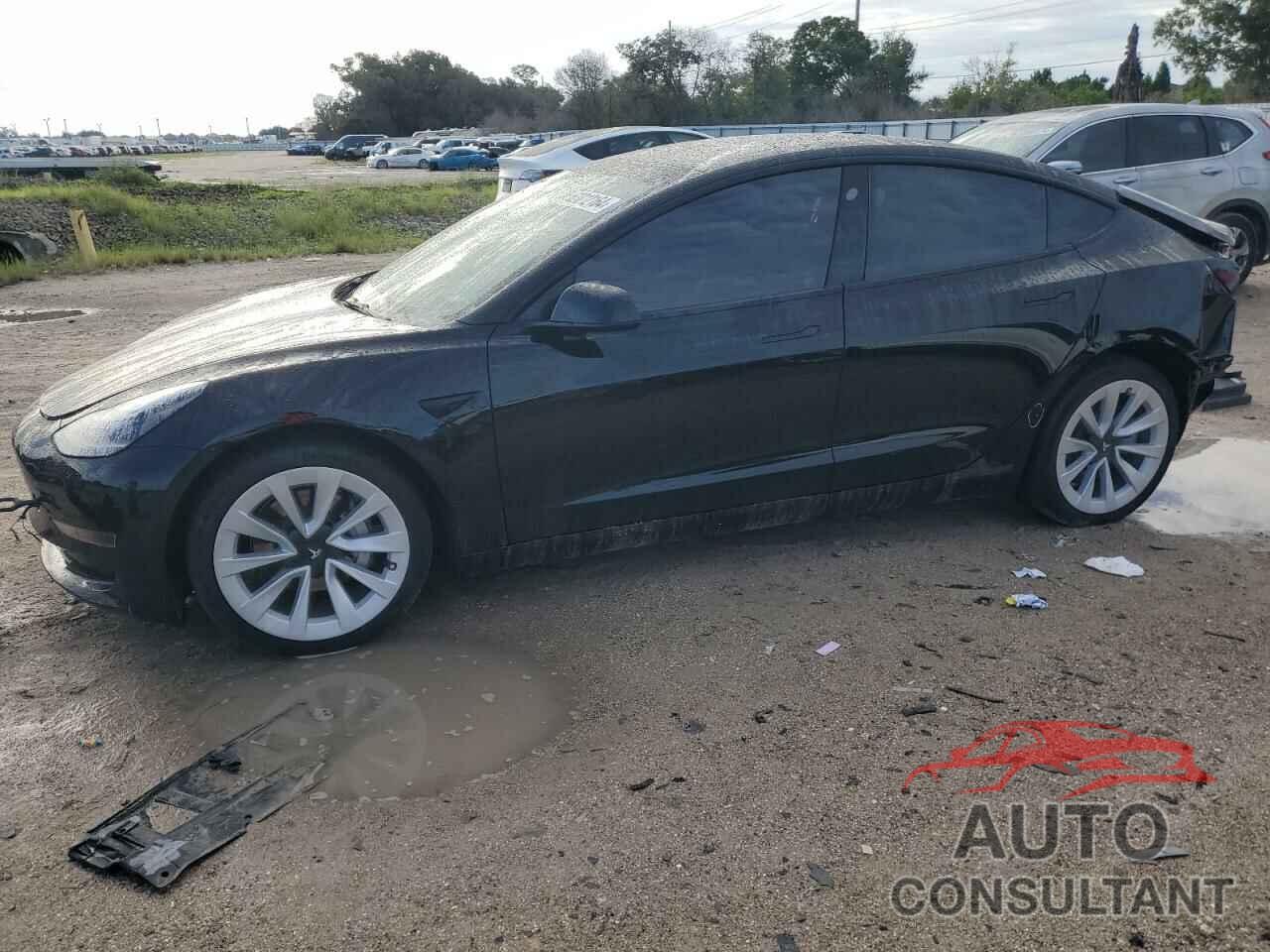 TESLA MODEL 3 2022 - 5YJ3E1EA6NF239857