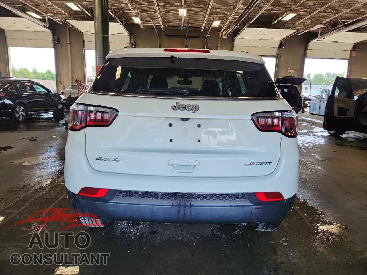 JEEP COMPASS 2021 - 3C4NJDAB0MT568607
