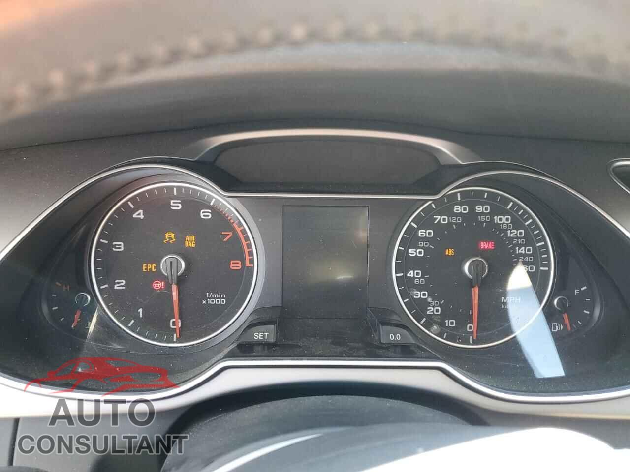 AUDI A4 2013 - WAUFFBFL2DN043895