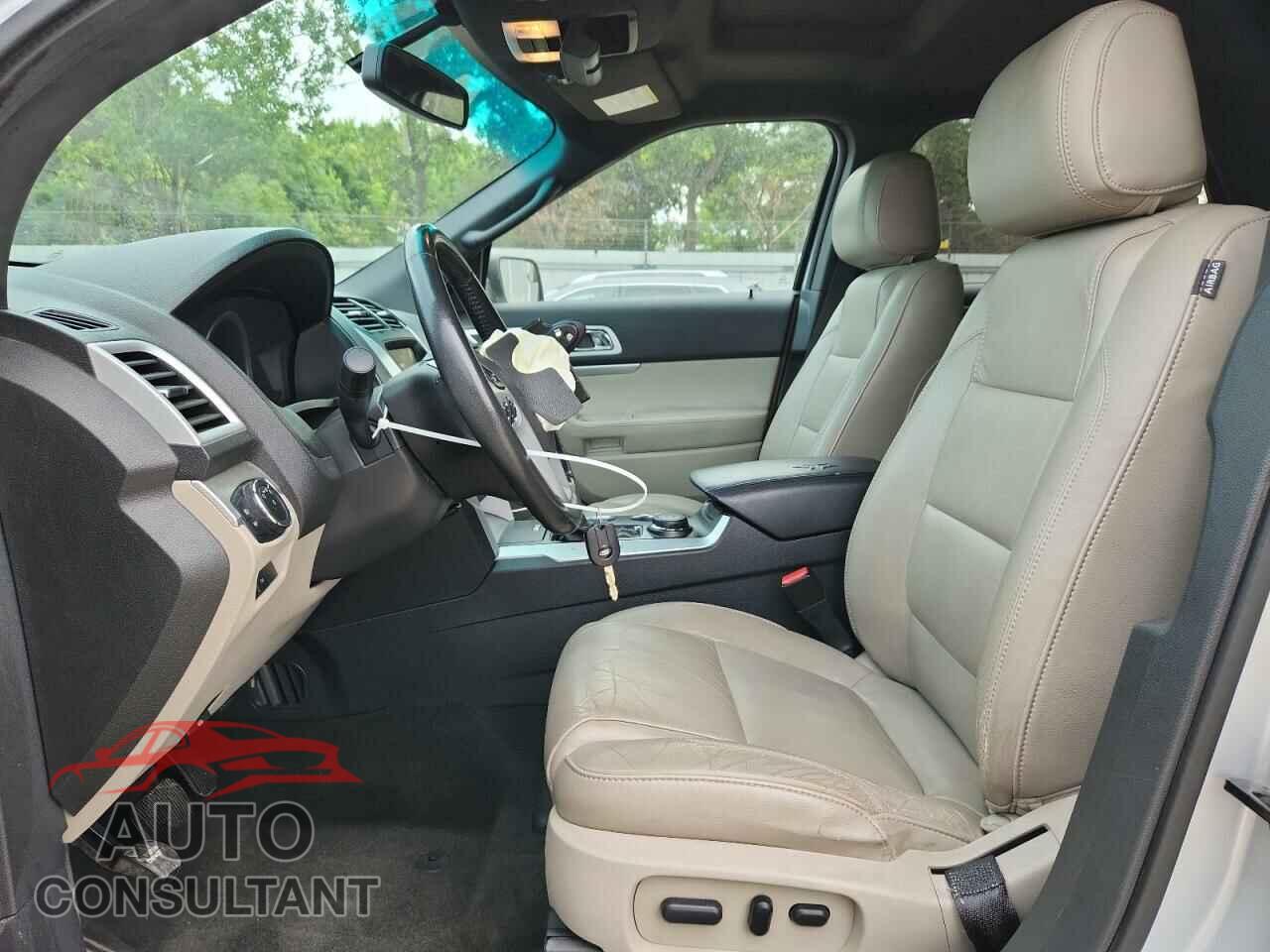 FORD EXPLORER 2011 - 1FMHK8D80BGA58921