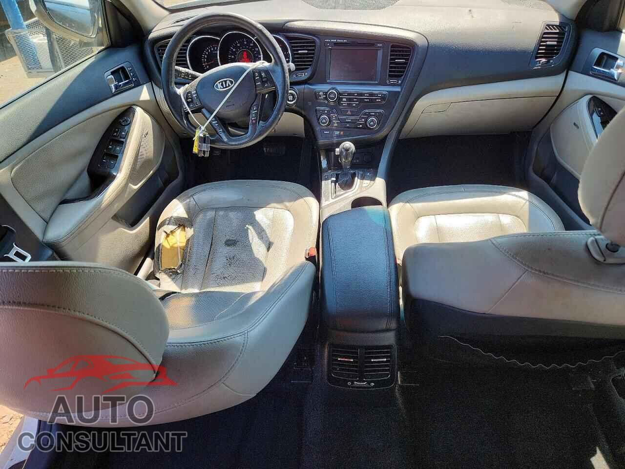 KIA OPTIMA 2011 - KNAGN4A74B5120910