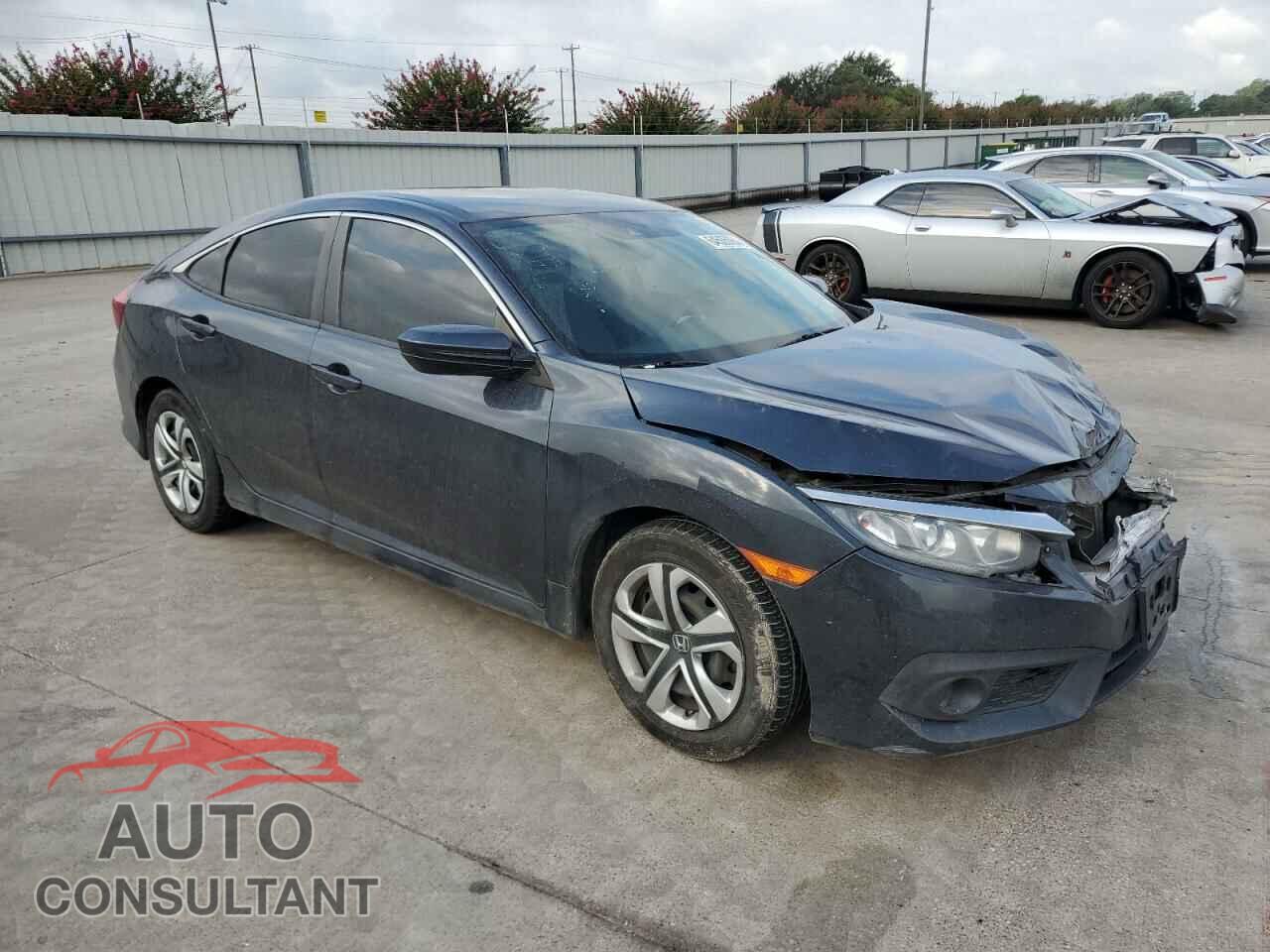 HONDA CIVIC 2018 - 19XFC2F68JE039971