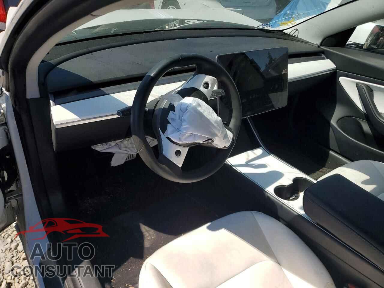 TESLA MODEL 3 2020 - 5YJ3E1EB7LF742318