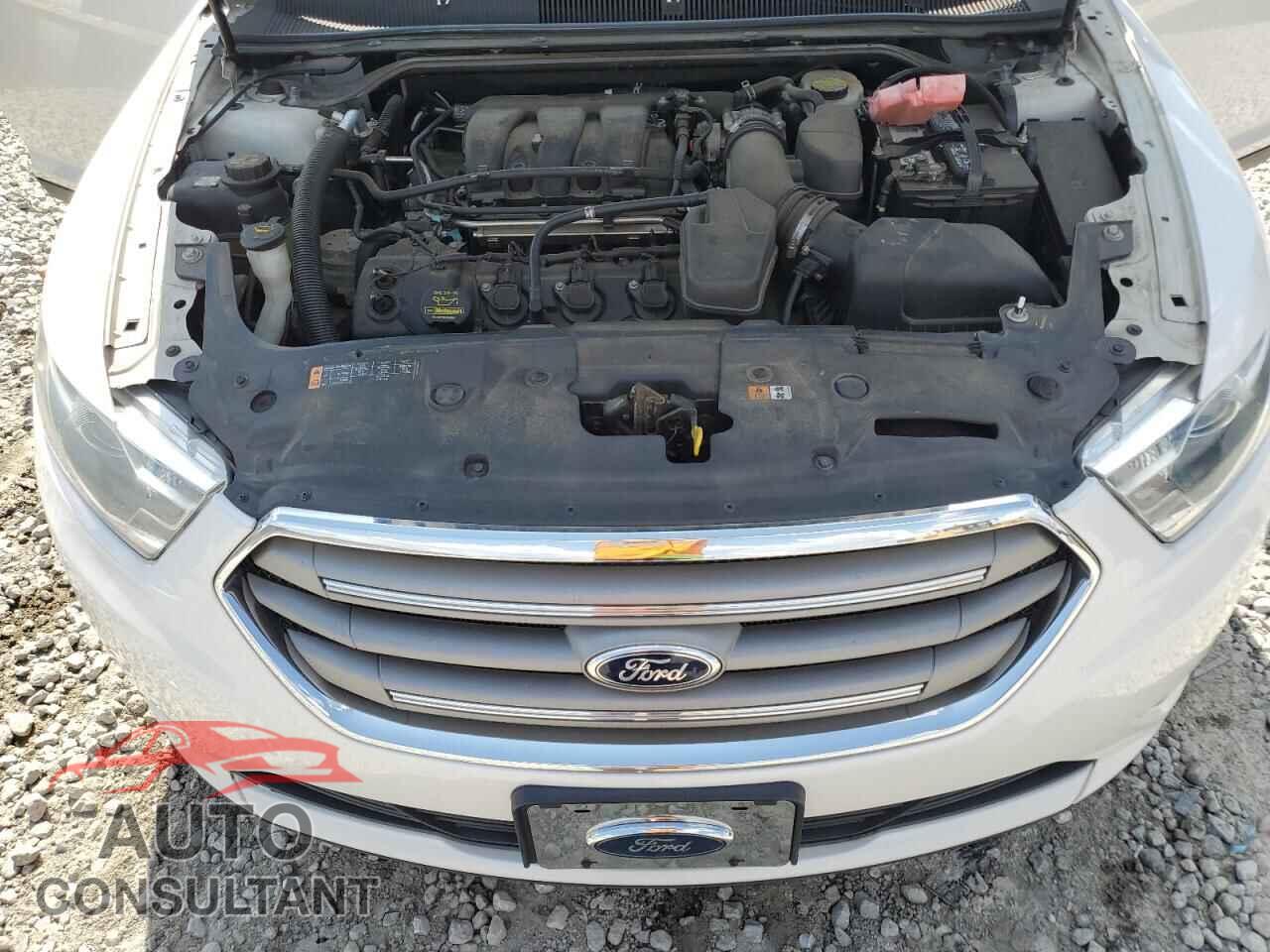 FORD TAURUS 2013 - 1FAHP2E85DG152089