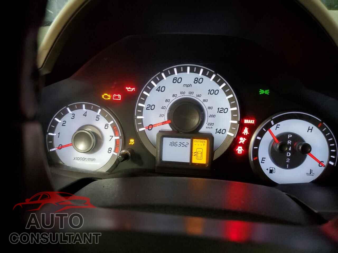 HONDA PILOT 2013 - 5FNYF4H51DB041608