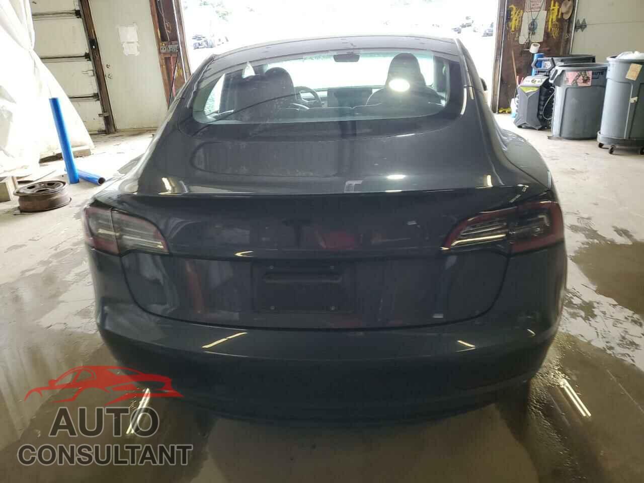 TESLA MODEL 3 2023 - 5YJ3E1EA4PF487429